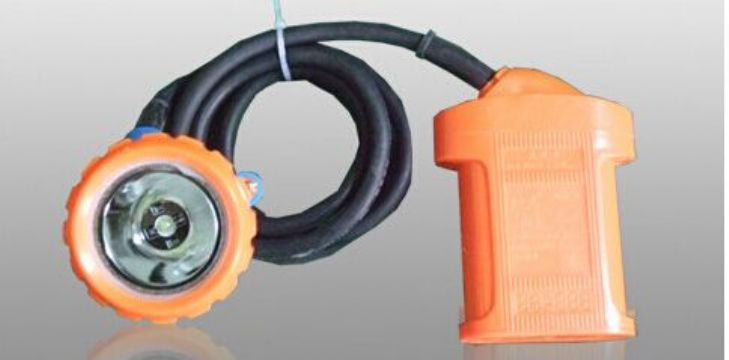 點擊查看詳細信息<br>標(biāo)題：KL3LM(B)型鋰電礦燈 閱讀次數(shù)：2464